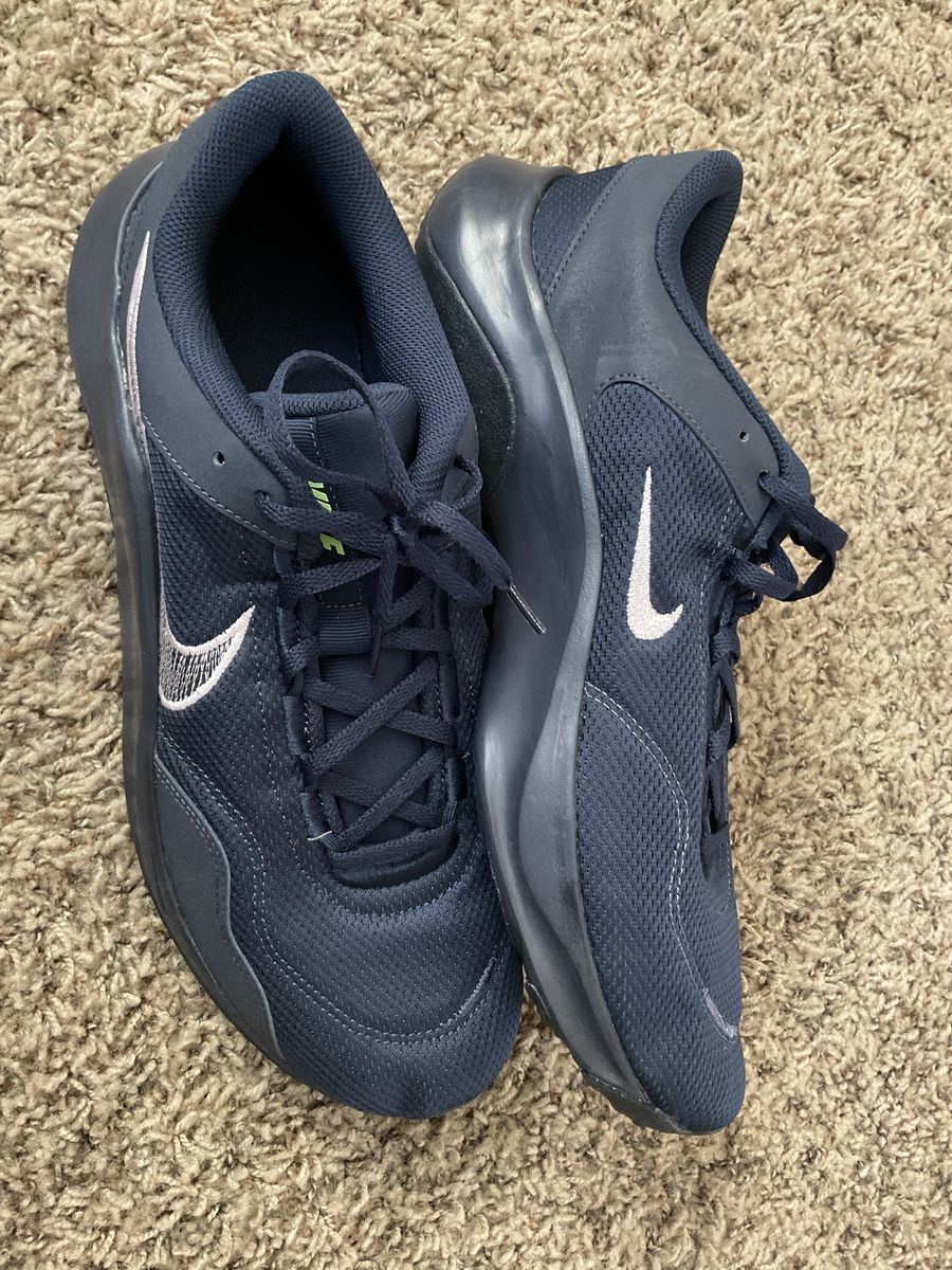 Nike Men's Legend Essential 3 Next Nature training shoes in Obsidian blue. Size: 13
