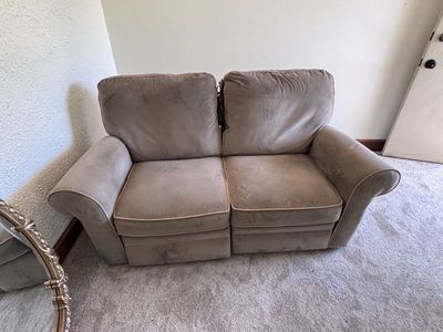 *PRICE DROP $50 TODAY*
Power Reclining Loveseat - Style 799-22-POWER - Grey Fabric