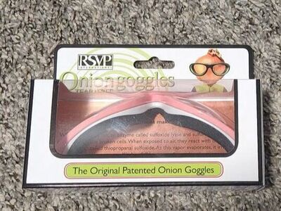 RSVP Tear & Fog Free Foam Seal Onion Goggles Black W/ Pink Frame