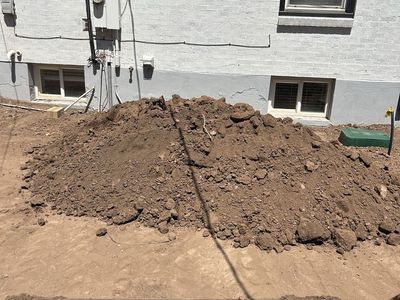 Free fill dirt