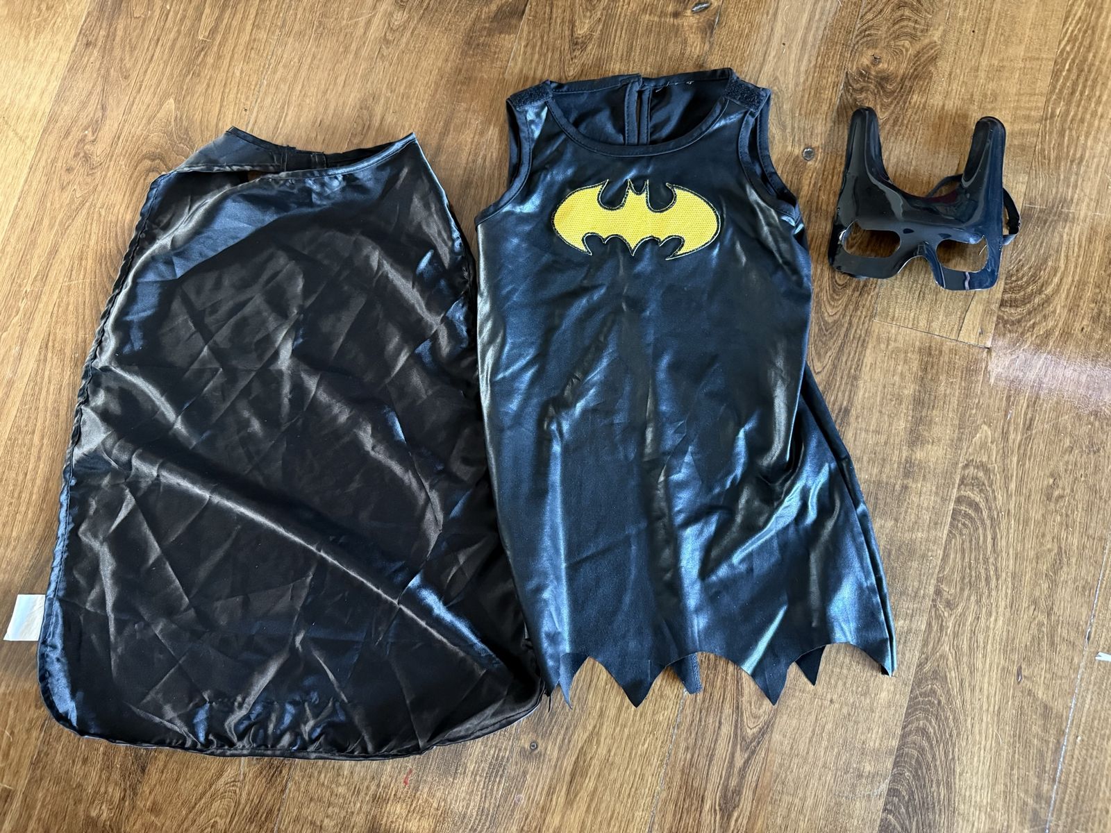 Toddler D.C. comics batgirl costume size 2-4 Bat girl