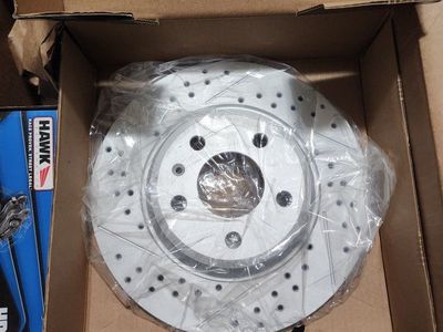 ECS Tuning Coated Brake Rotors & Hawk HPS Ferro-Carbon Disc Brake Pads - New Performance Upgrade For B.5 Audi