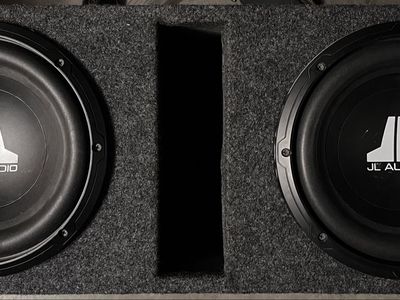 JL Audio Dual Subwoofer with Custom Ported Box - 10inch subs in ported box.