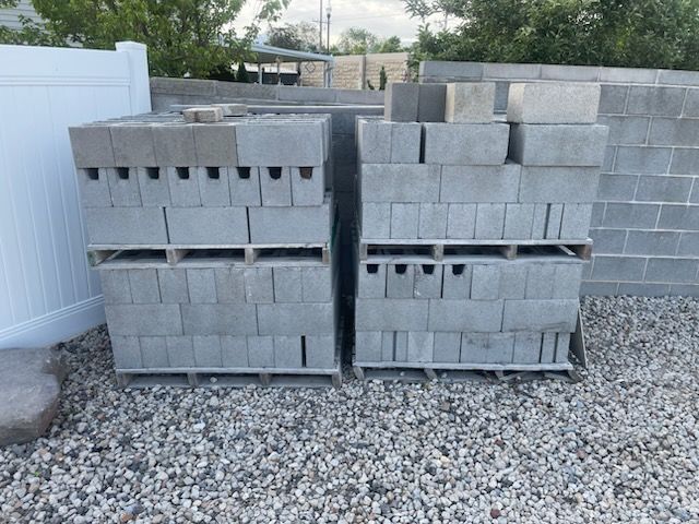 Cinder blocks 6x9