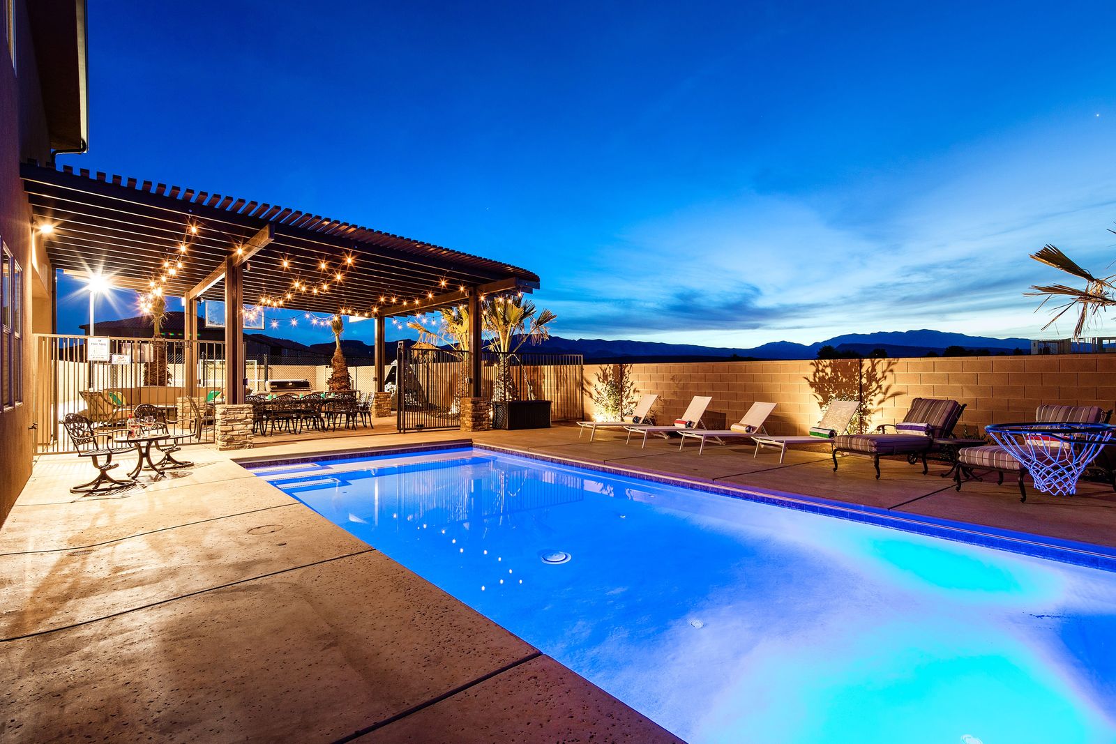 Paradise Village 107