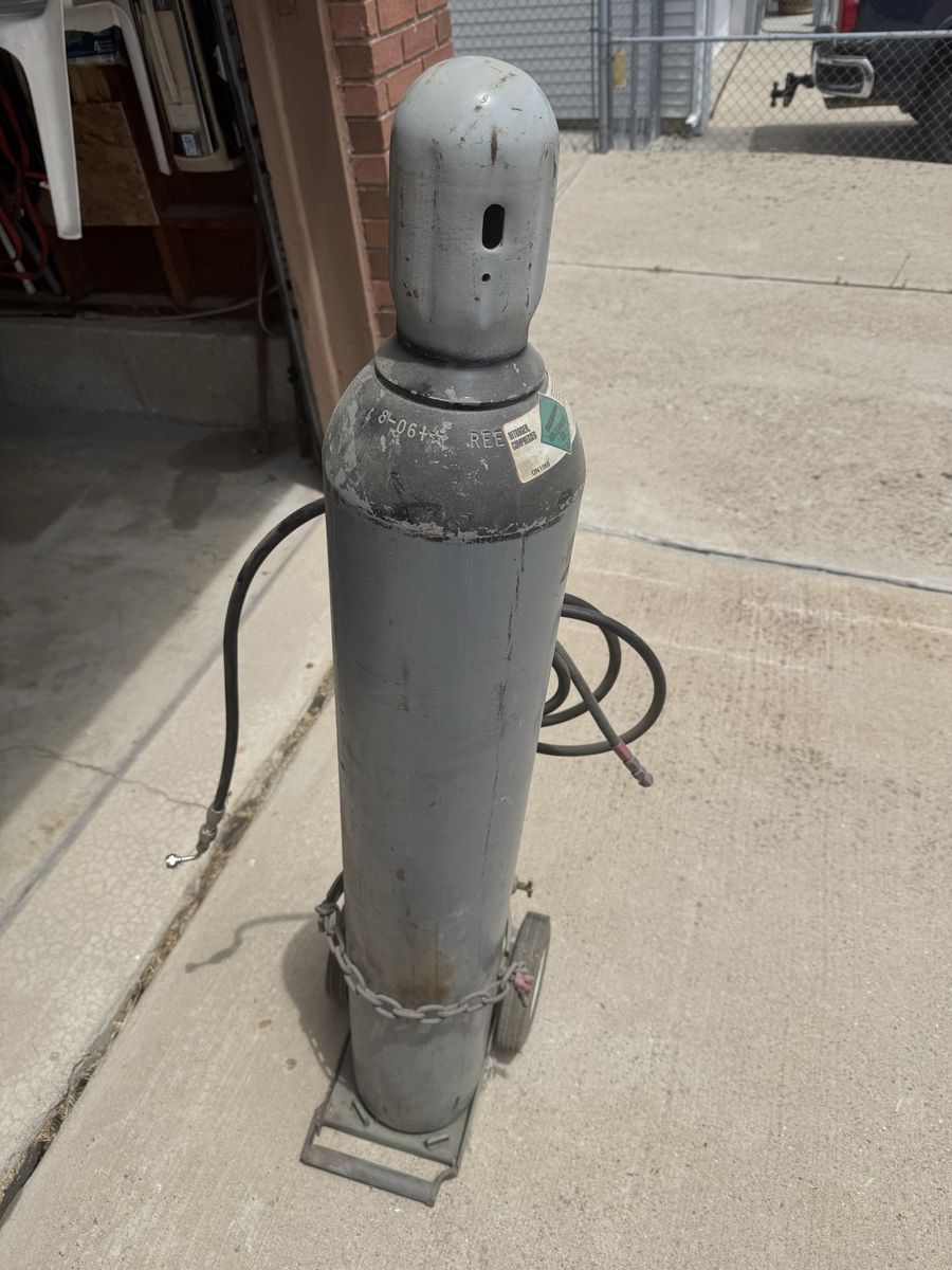 Main image 5