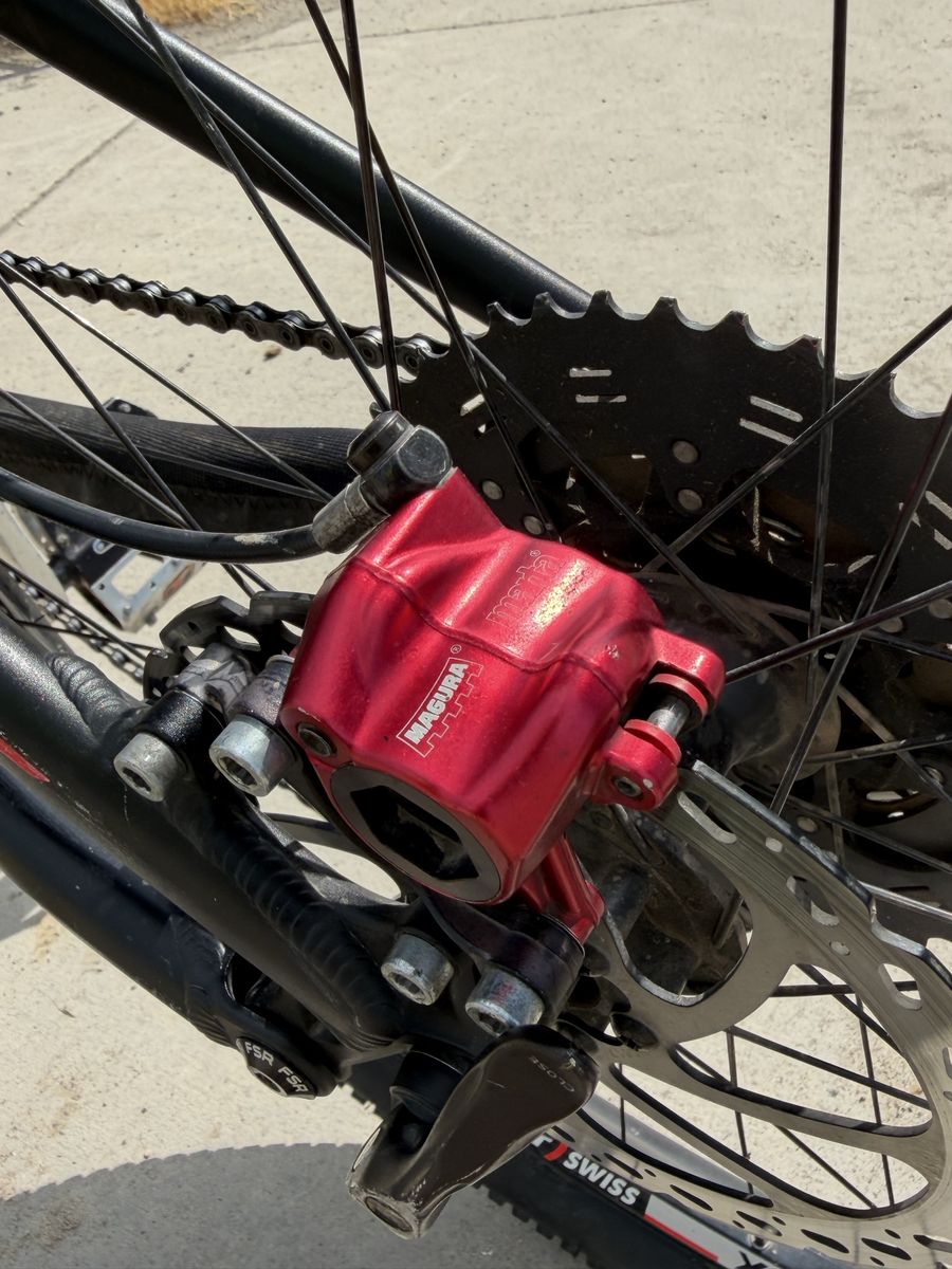 SPECIALIZED