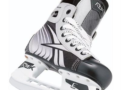 REEBOK EXTENDABLE YOUTH ICE HOCKEY SKATES