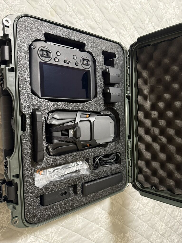 Mavic 3 Pro Drone with Fly More Bundle