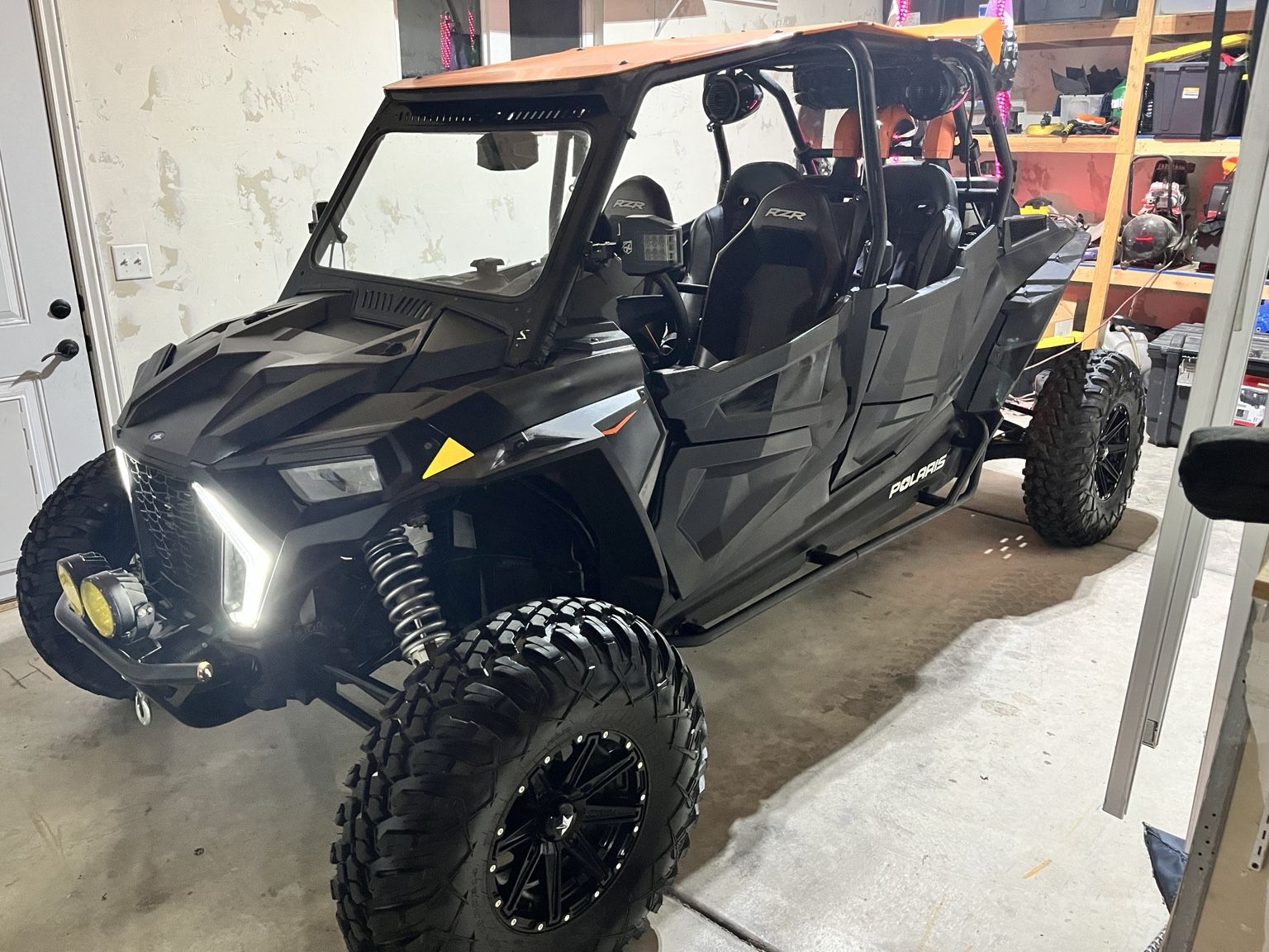 2019 RZR XP4 High Lifter