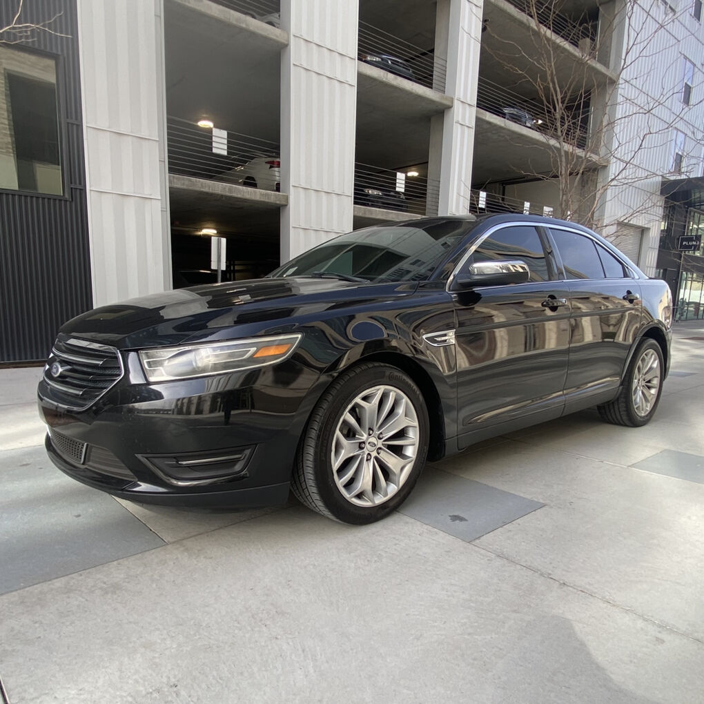 2015 FORD TAURUS Limited