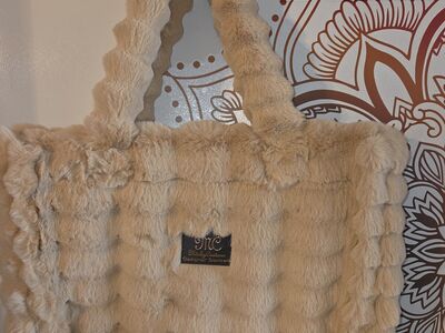 Brand new Minky Couture Annie Bag - Ripple Ecru bag