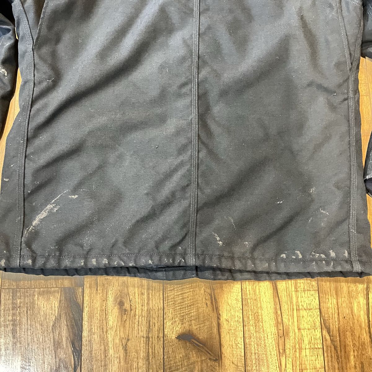 Main image 10