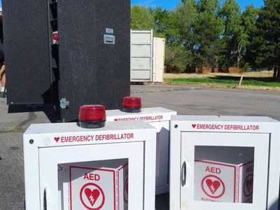 AED Emergency Defibrillator