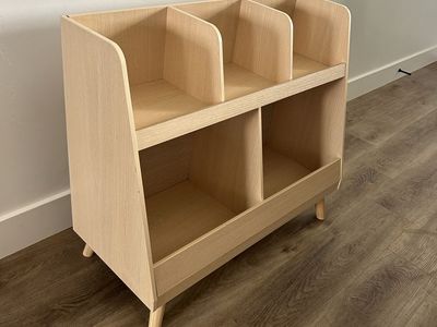 Baby/ kid book shelf