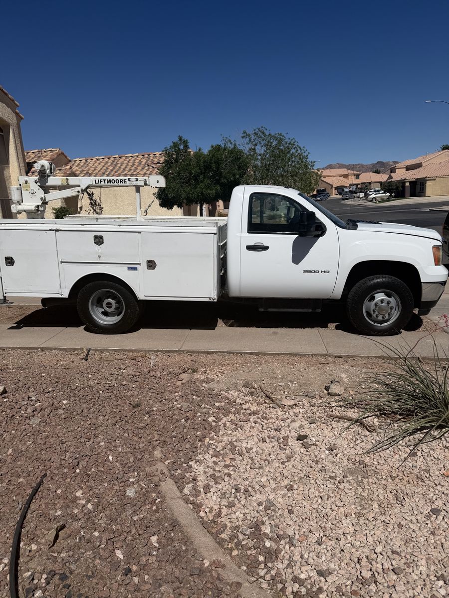 2013 GMC Sierra 3500HD CC Work Truck