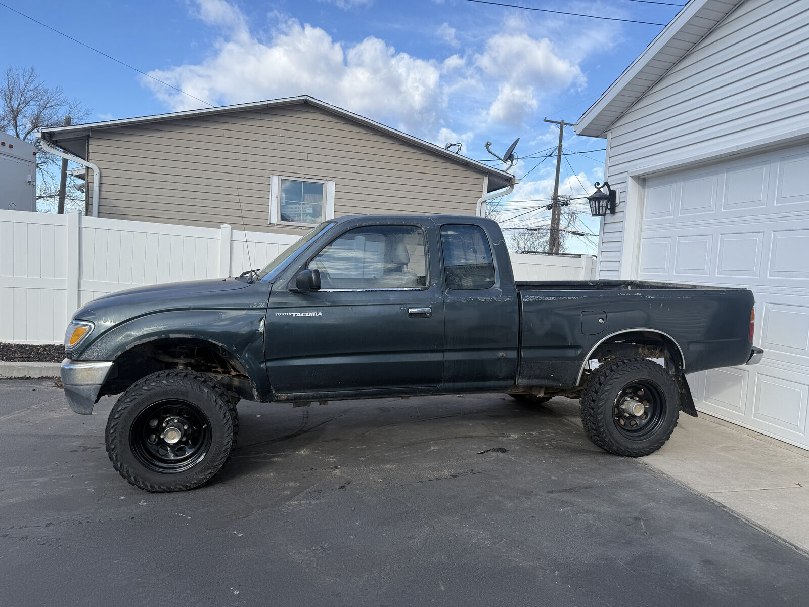 1995 TOYOTA TACOMA V6
