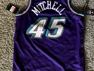Donovan Mitchell Utah Jazz Autographed Purple Jersey Size L