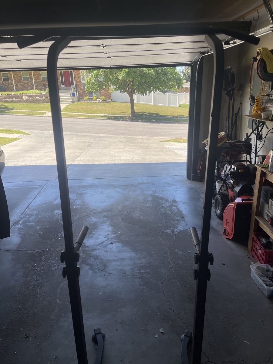 Pull up bar