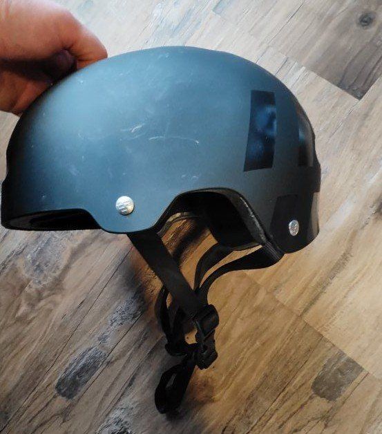 Destroyer DH-1 Skate Helmet Size L/XL