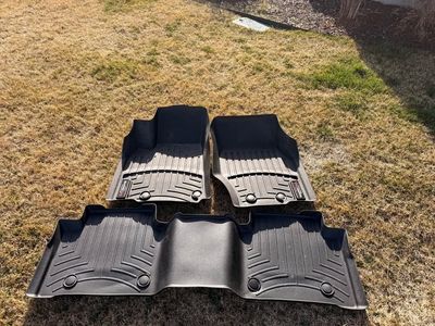 Weather tech mats - 2022 - 2024Jeep Grand Cherokee