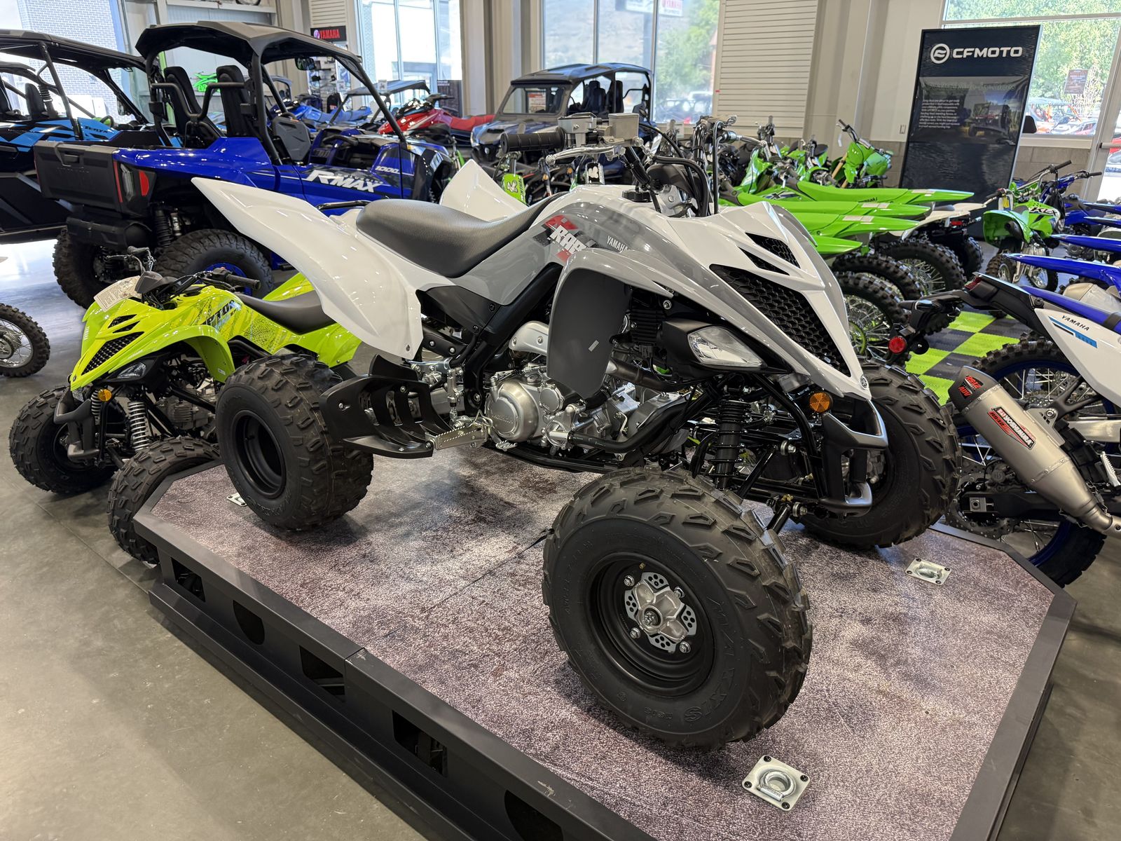 2026 Yamaha RAPTOR 700 Armor Grey - Y18304