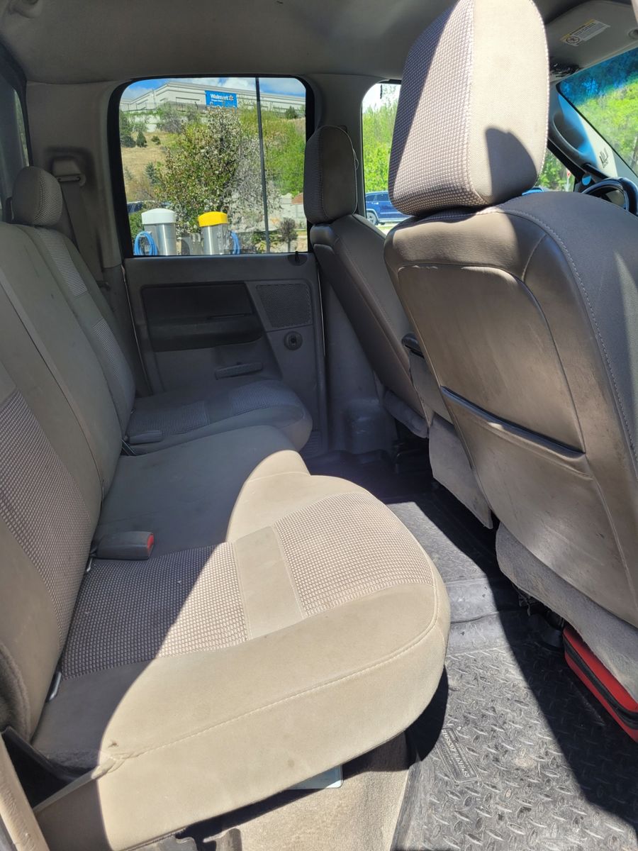 Main image 7