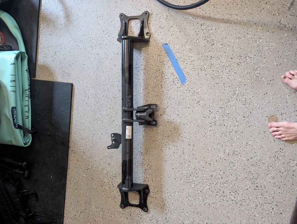OEM Tesla Model X / S Tow Hitch Receiver - ORIS P/N 1027581-00-K, 5000 lbs Trailer Capacity
