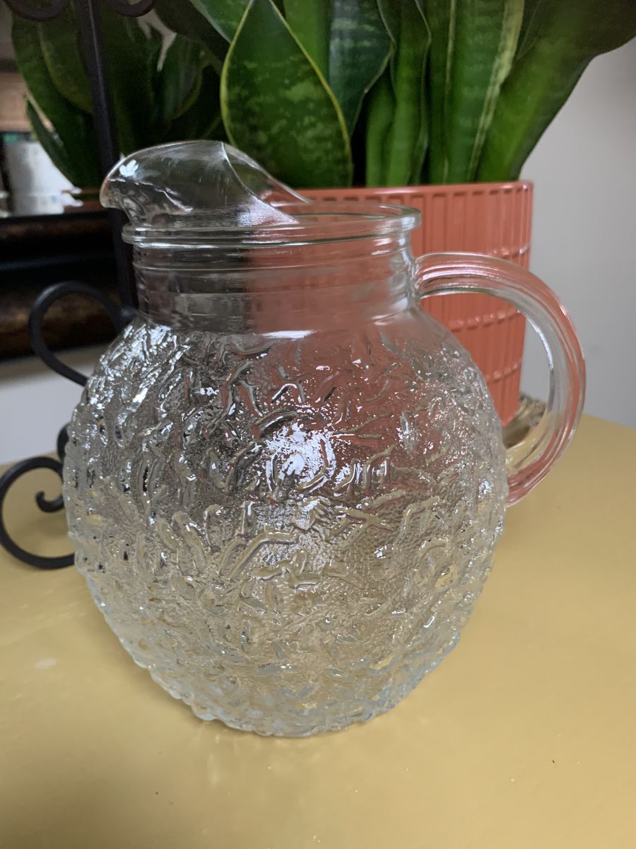 Anchor Hocking Lido Milano Crinkle Glass Pitcher