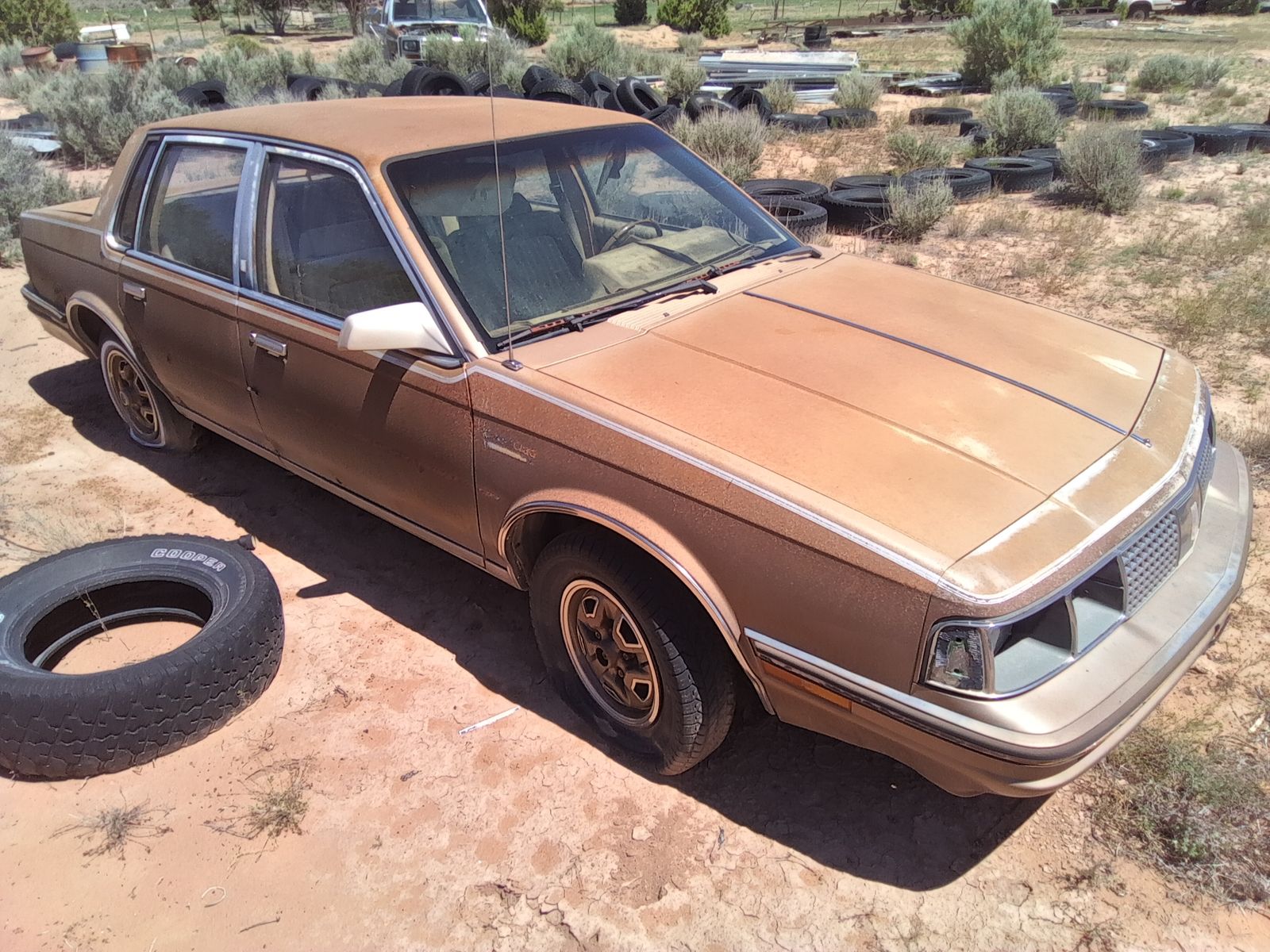GM 1984 car