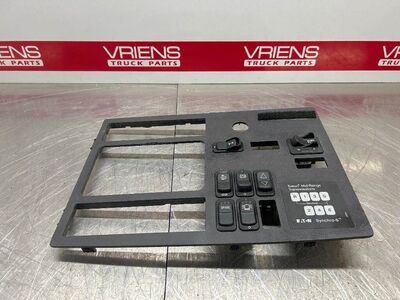 Peterbilt Panel-B Manual Dash Panel, Part # S64-61141011022000