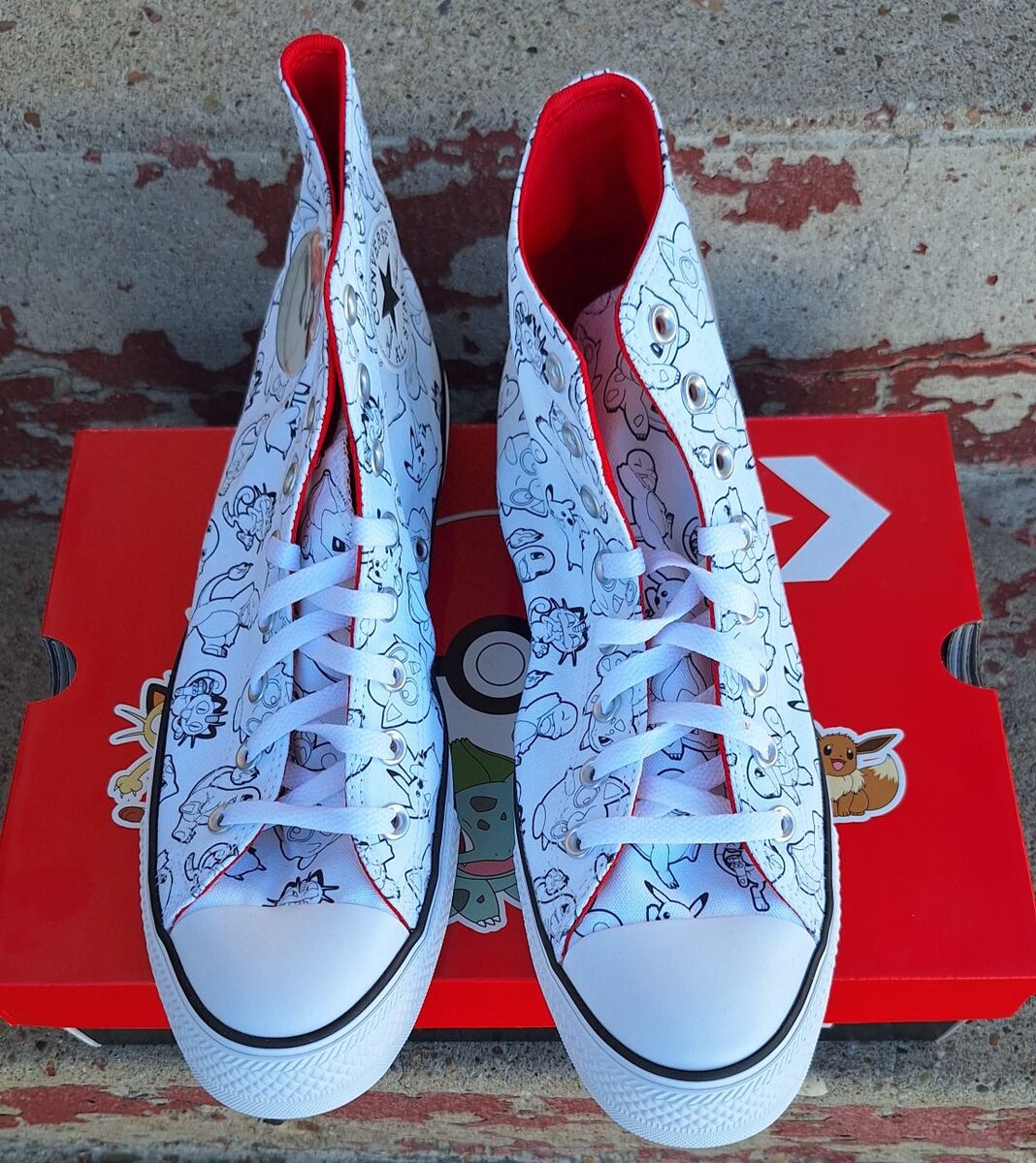 Converse  - Pokemon - Size 11.5 New