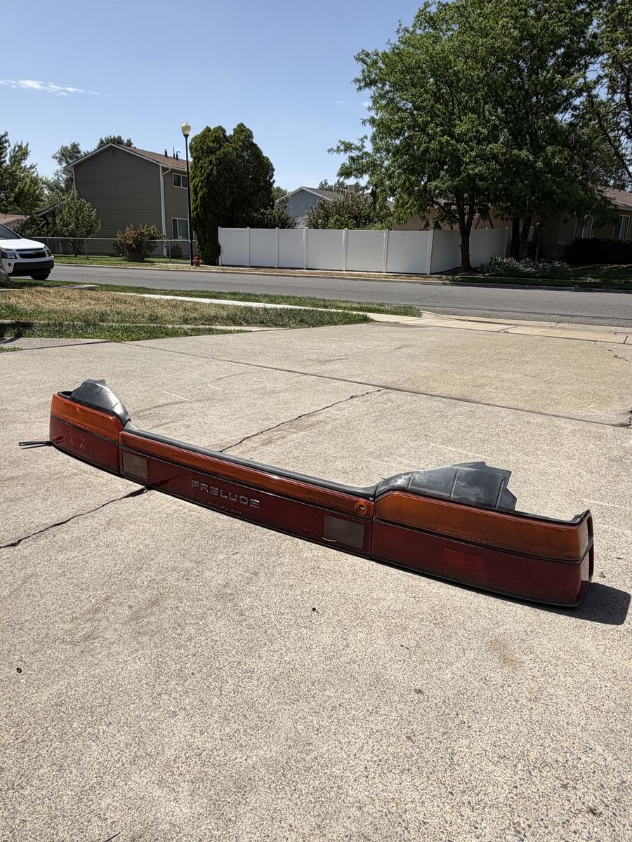 88-89 Honda prelude Si taillights