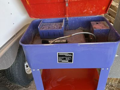 Chicago Electric Parts Washer - 20 Gallon Capacity, Electric Pump, Red/Blue