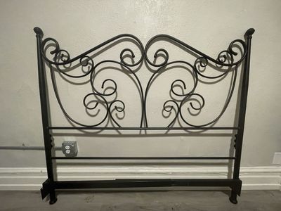 Metal Queen size bed frame