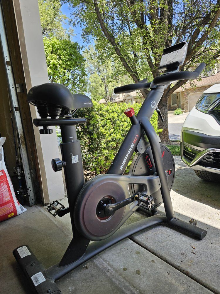Exercise bike  / like new