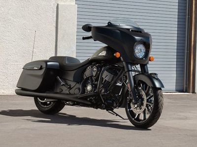 2025 Indian Motorcycle® Chieftain® Dark Horse® w/PowerBand Audio Black Smoke