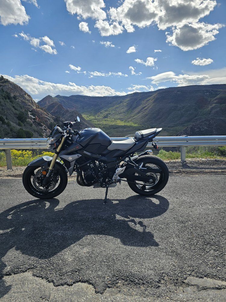 2015 GSX-S750 3100 MILES