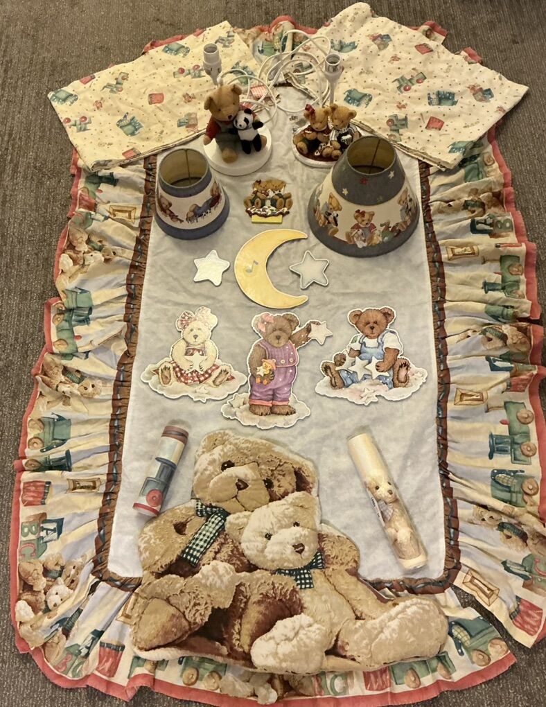 Teddy Bear Nursey ~ Misc. Decorating Items