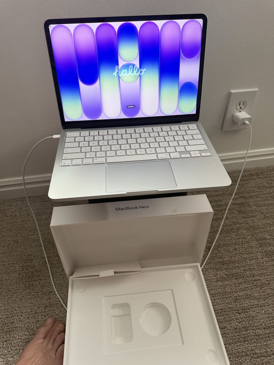 MacBook Neo