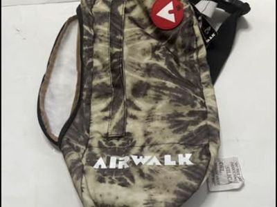 New with tags Air walk backpac