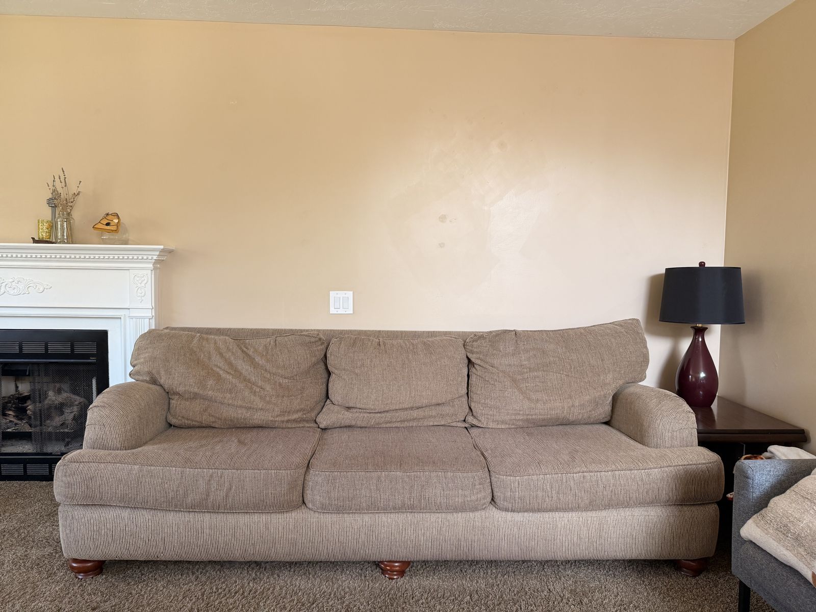 Free couch, clean good condition