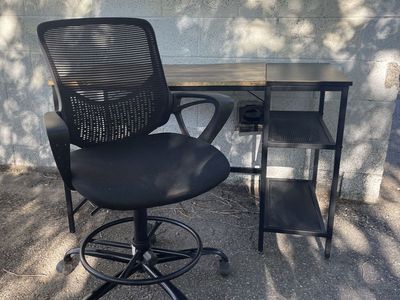 Affordable Desk and Chair Combo