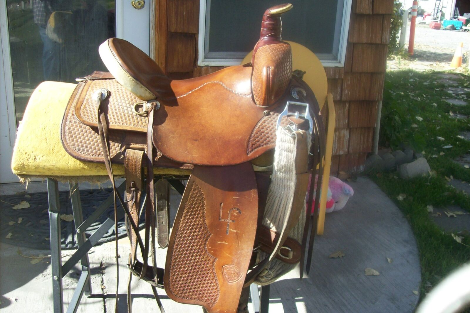 16"HIGHBACK HEREFORD RANCHER