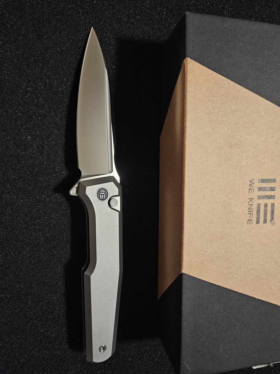 We Knife Dressytak Button Lock Folding Knife