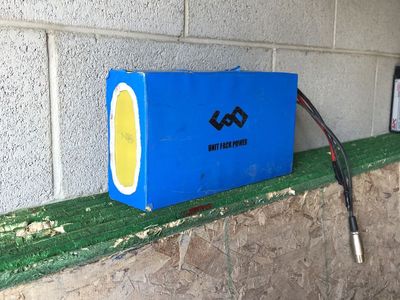 used excellent like new lithium ion battery