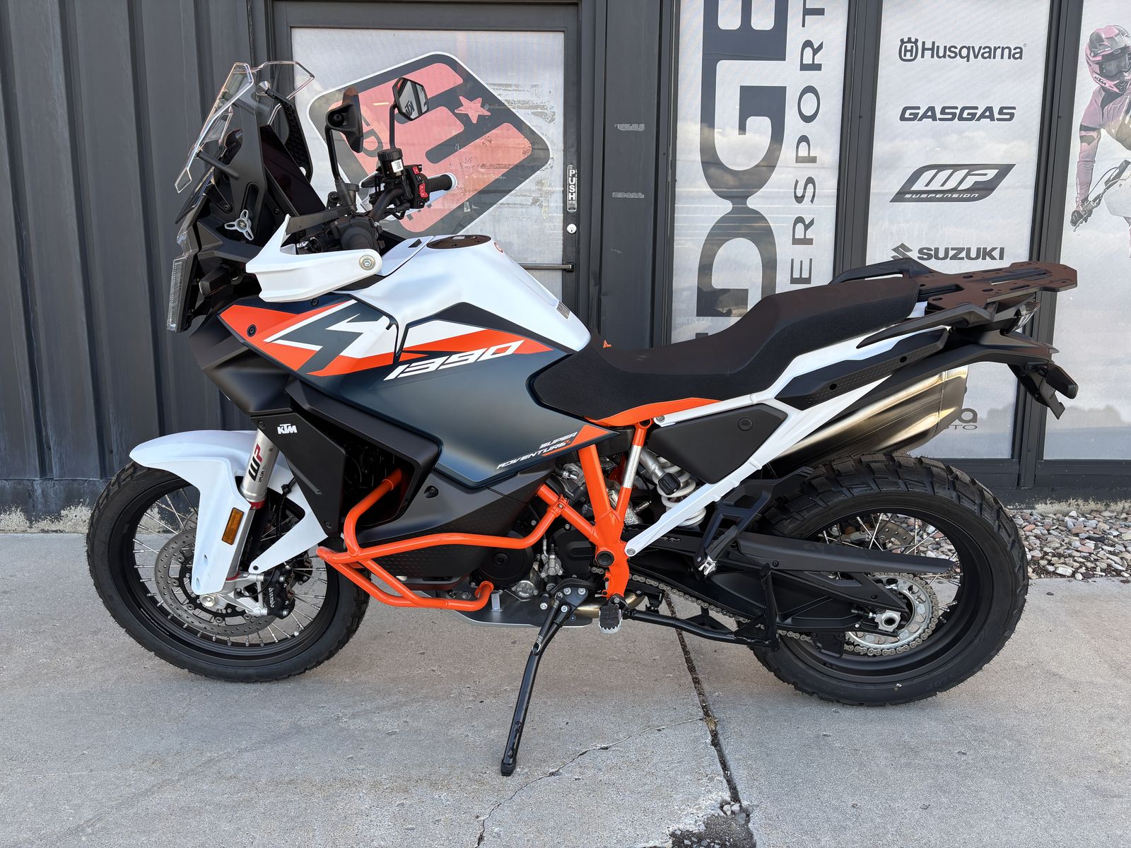 2026 KTM 1390 SUPER ADVENTURE R OT