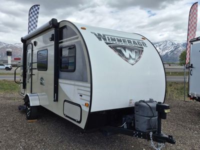 2017 Winnebago Winnie Drop WD170S