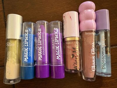 7 New Assorted Lipglosses, Lipsticks & Lip Oils
