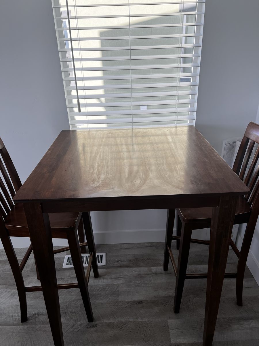 Main image 5